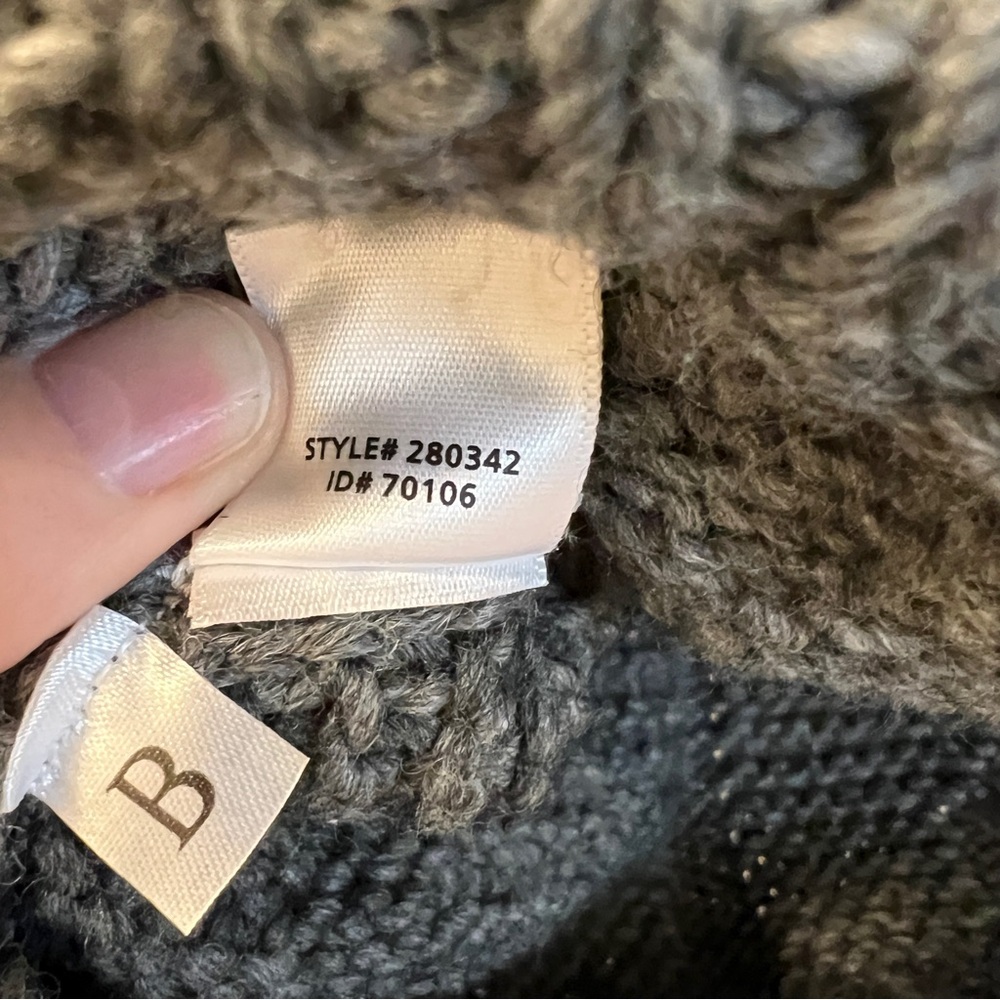 THE LOFT Turtleneck Cable Knit Sweater - Medium - Picture 8 of 11